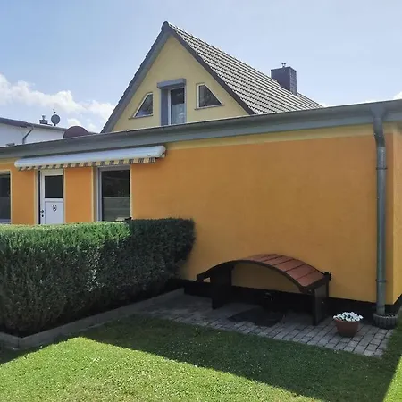 Kubis Modern Retreat *